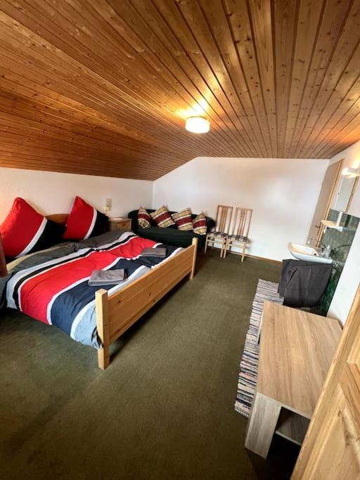 Schoene Unterkunft Mit Parkplatz Und Bikergarage Ohne Kueche ミッセン・ヴィルハムス エクステリア 写真